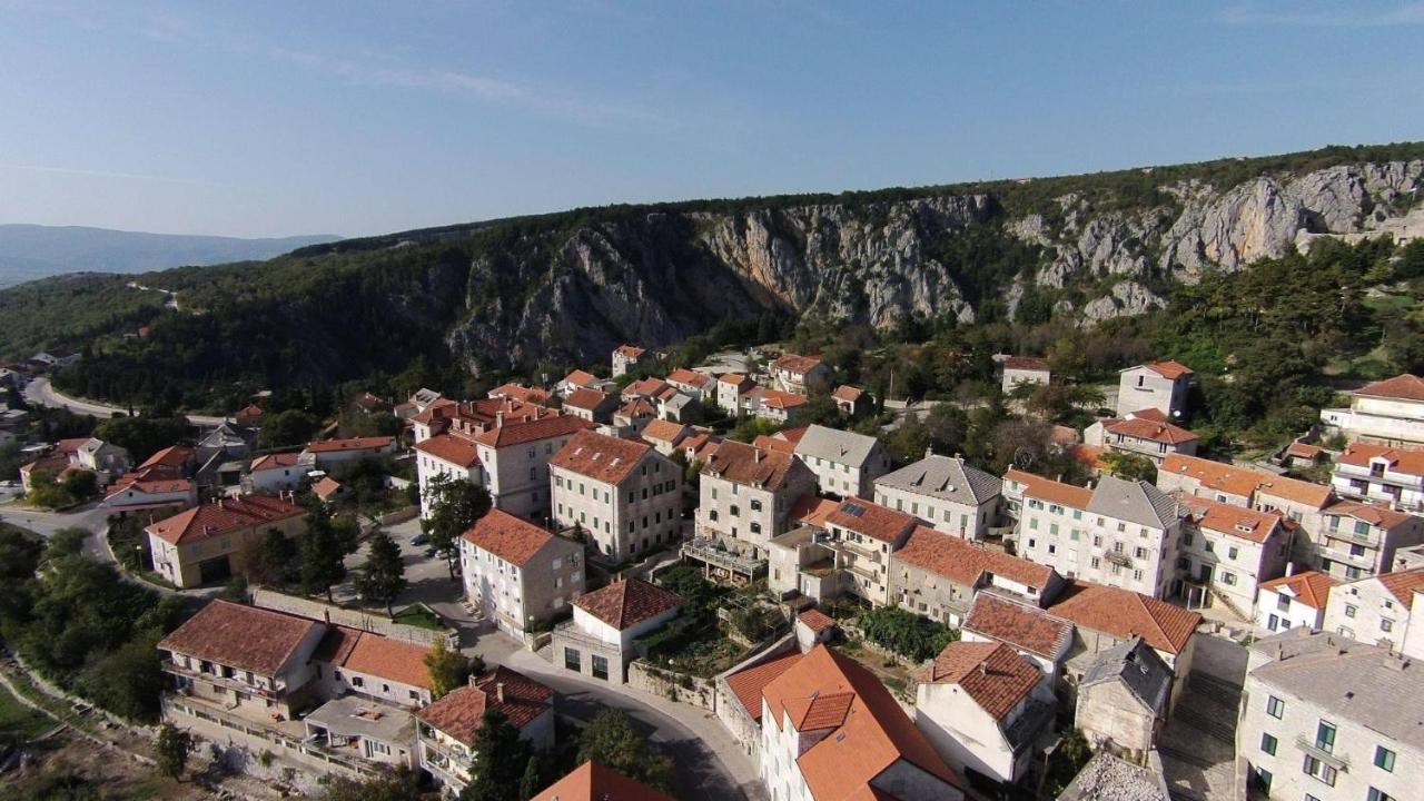 Apartment Petra Imotski Exterior foto